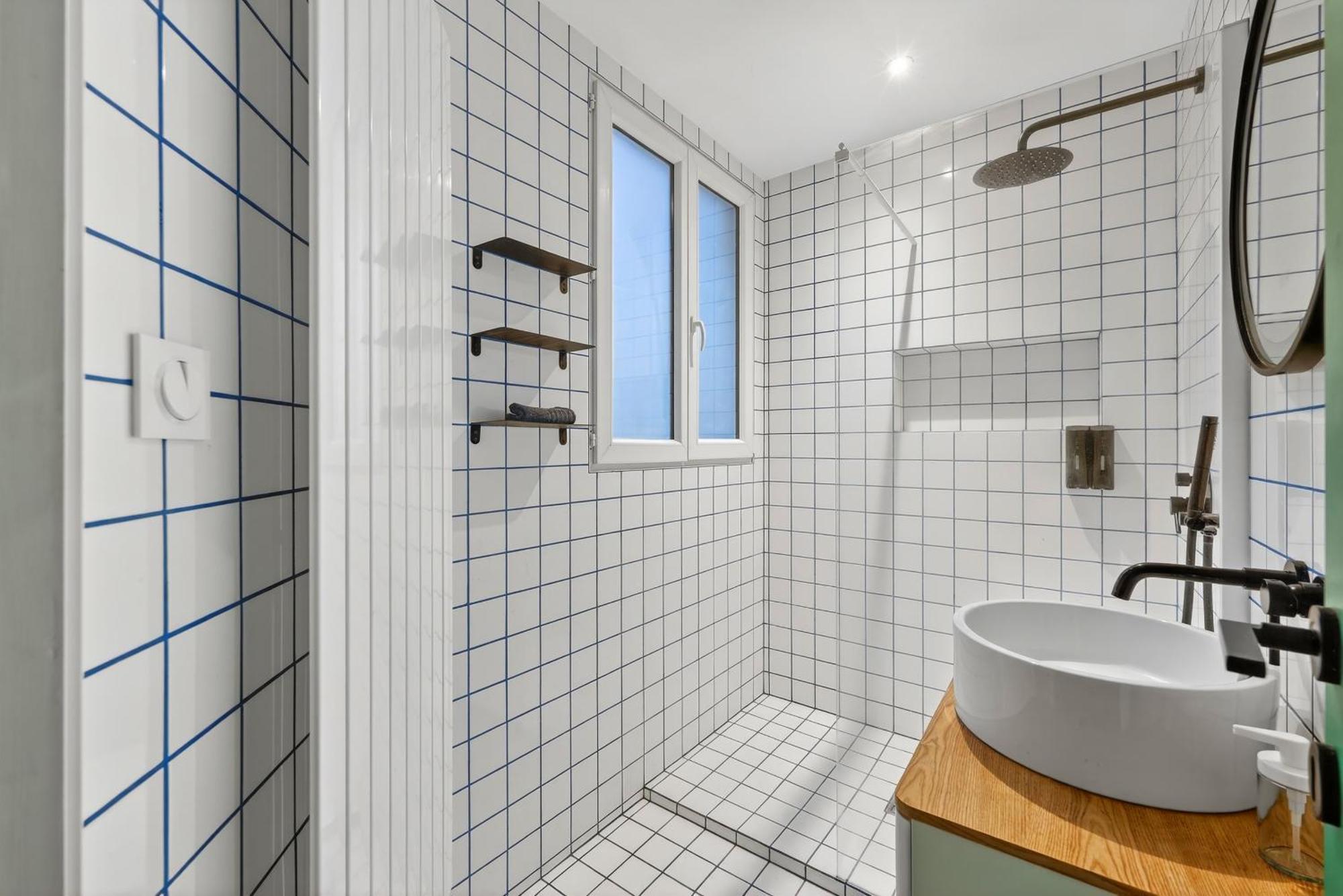 Quartier Les Marais 1 Bedroom With Netflix